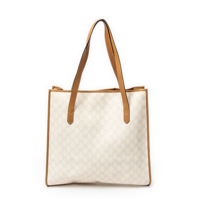 GUCCI ligne accessoire vers 1980
Sac cabas...