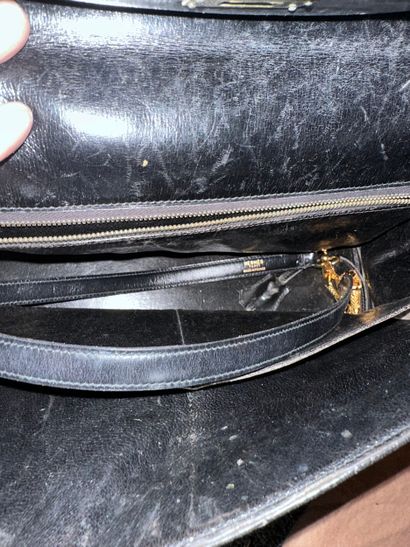 HERMES Paris
Sac à main modèle 