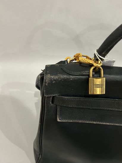 HERMES Paris
Sac à main modèle 