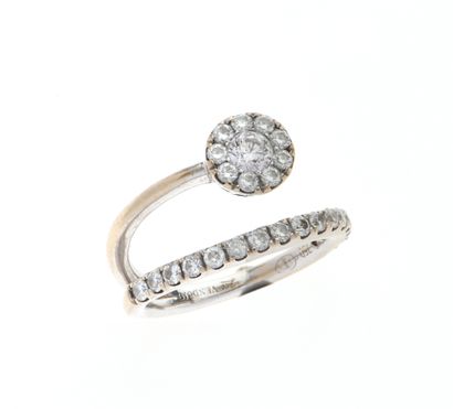 LIGNE VENDOME
Bague en or blanc 18k 750°/°°...