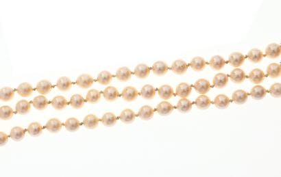Collier de perles 
de culture allant de 5.8...
