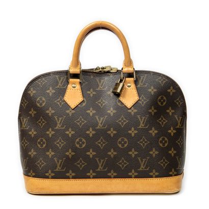 LOUIS VUITTON
Sac modèle 