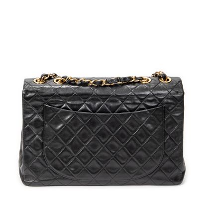 CHANEL
Sac modèle 