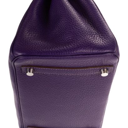 HERMES Paris
Sac modèle 
