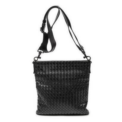 BOTTEGA VENETA
Sac cabas modèle 