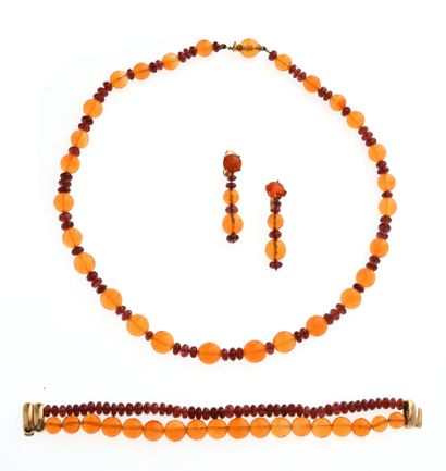 CAPET Paris
Parure en or jaune 18k 750°/°°...
