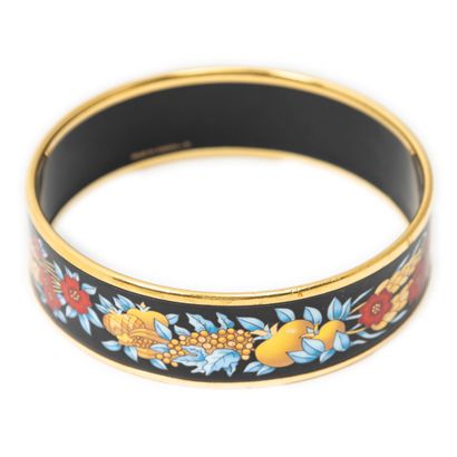 HERMES Paris
Bracelet en métal doré émaillé...