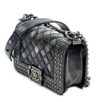 CHANEL
Sac à main modèle 