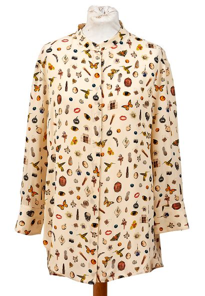 ALEXANDER MC QUEEN
Chemise en soie sur fond...