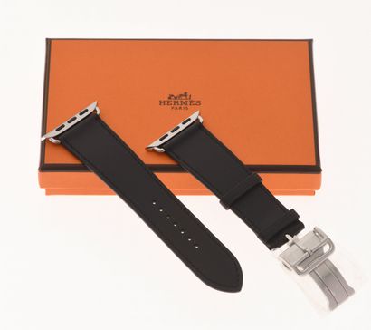 HERMES Paris
Apple watch strap in black swift...