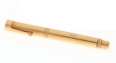 DE LA RUE ONOTO 
Fountain pen in 18k 750°/°°...