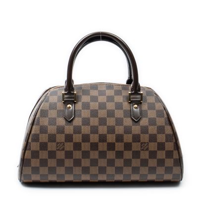 LOUIS VUITTON
Sac modèle 