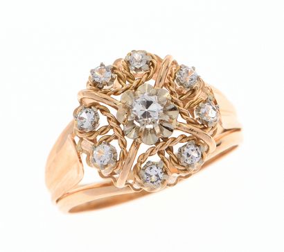 Bague 
en or jaune 18k 750°/°° et pierres...