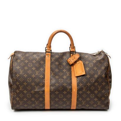 LOUIS VUITTON 
50 cm 