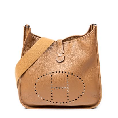 HERMES Paris
Sac modèle 