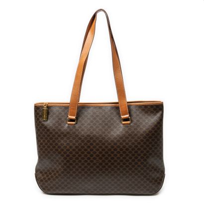 CELINE
Sac shopping en toile macadam et cuir...