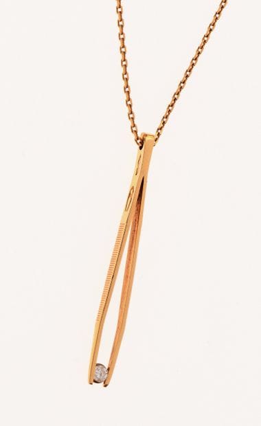 Etonnant pendentif 