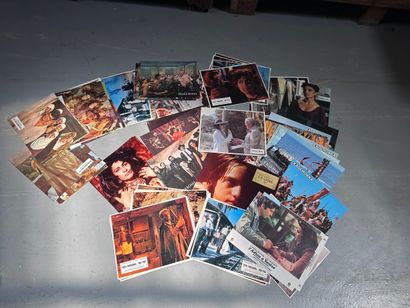 Ensemble de photos et d'affichettes de cinéma...