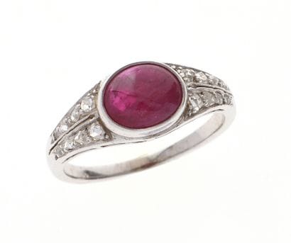 Bangle Ring
in 18k white gold (750°/°°),...