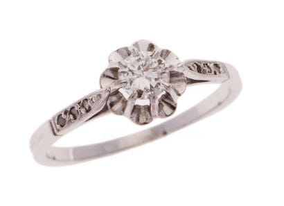 Solitary ring 
in 850°/°° platinum and 18k...
