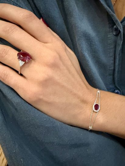 Bracelet 
in 18k white gold (750°/°°), featuring...