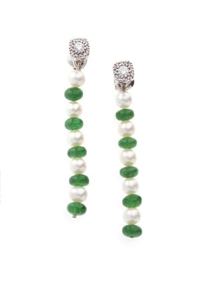 Isabelle LANGLOIS
Pair of 18K white gold...