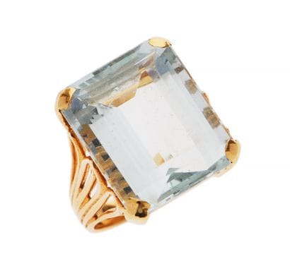 Large ring
in 18k yellow gold (750°/°°) with...