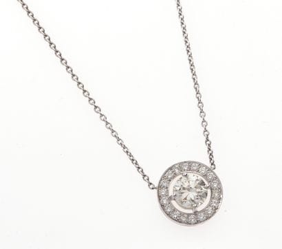 Necklace
in 18K white gold (750°/°°) featuring...