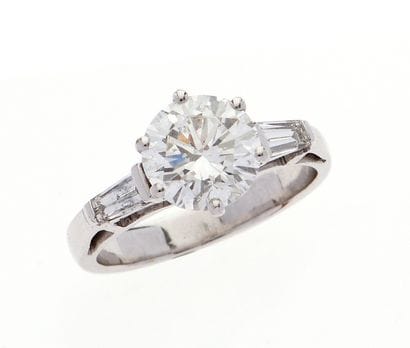 Ring
750/°° white gold solitaire ring set...
