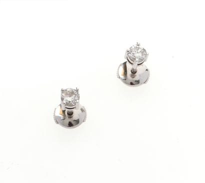Earrings
in 18k white gold (750°/°°), each...