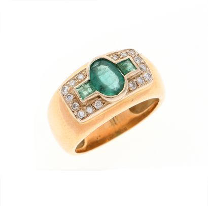 Signet ring
in 18k yellow gold (750°/°°)...