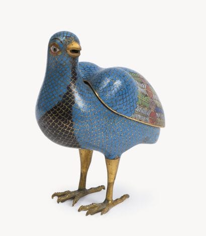 CHINA
Cloisonné and gilded bronze figurine...