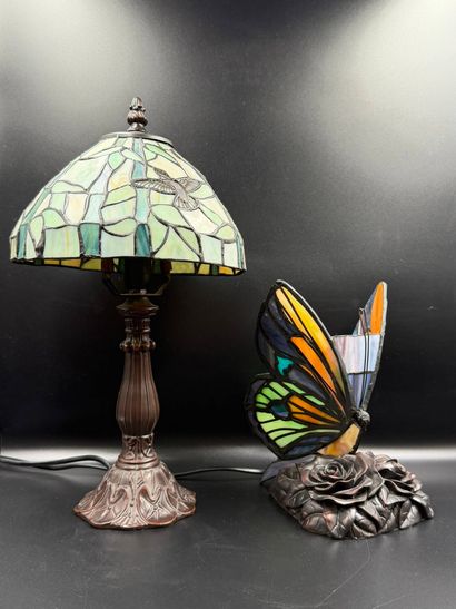 Tiffany, in the taste of
Set of two lamps....