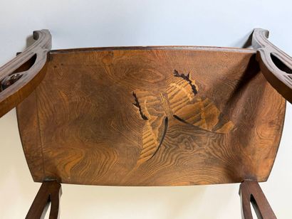 Etablissements Gallé
Side table in wood veneer...
