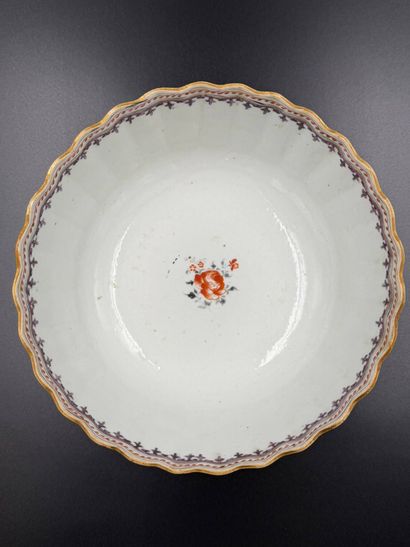 Compagnie des Indes, 19th century
Large bowl...