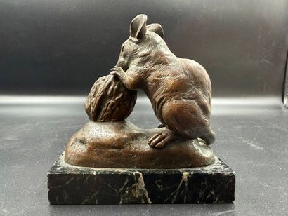 Charles MASSON, d'après
Souris mangeant une...