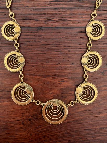 18K (750) yellow gold drapery necklace
(eagle's...