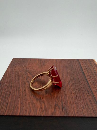 Ring in 18K (750) yellow gold
(eagle head)...