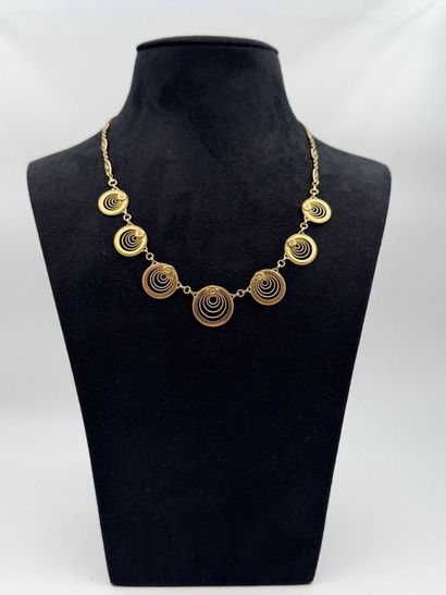 18K (750) yellow gold drapery necklace
(eagle's...