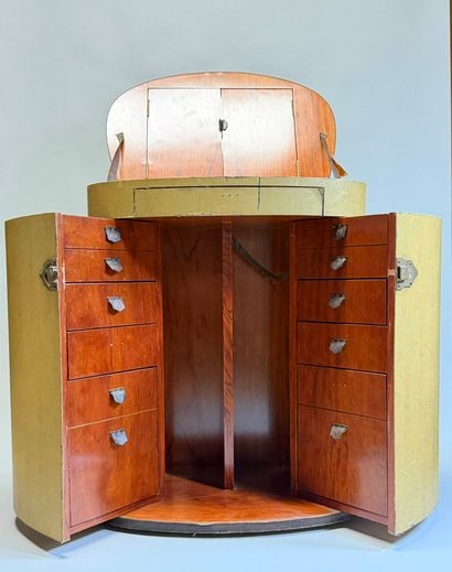 STARBAY
Art Deco dressing table in the form...
