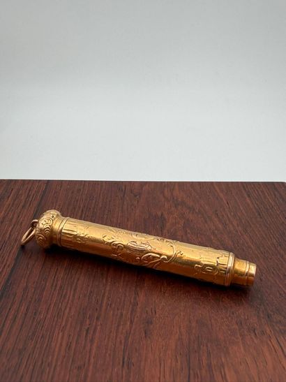Mechanical pencil in 18K (750) yellow gold
(eagle's...