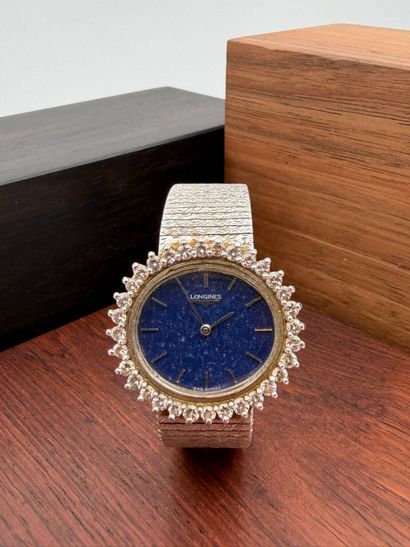 LONGINES Ladies' wristwatch in 18K (750)...