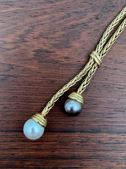 Negligee necklace in 18K (750) yellow gold
(eagle's...