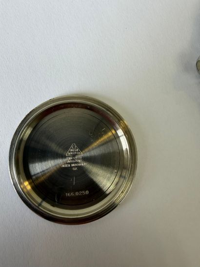 OMEGA
Seamaster 120M Automatic.
