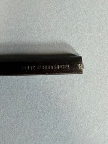 Raymond LOEWY (1893-1986) pour AIR FRANCE
Ensemble...