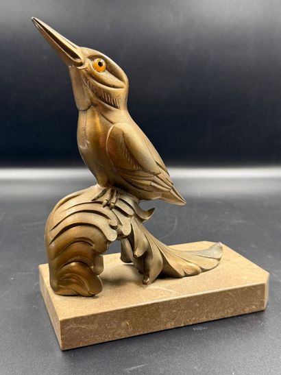 Lot de deux sculptures comprenant :
- Un...