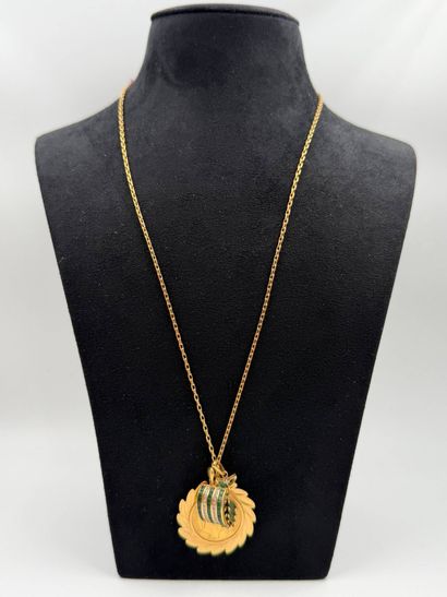 Necklace in 18k (750) yellow gold
holding...