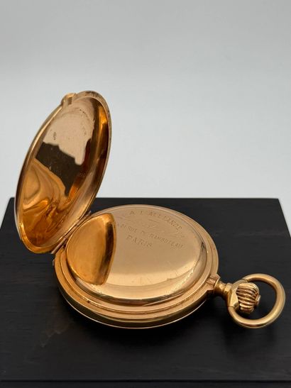 Pocket watch in 18K (750) yellow gold,
White...