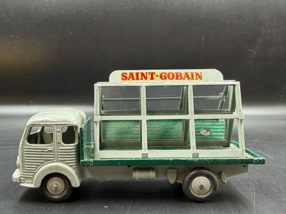 DINKY TOYS FRANCE-33C
Simca 