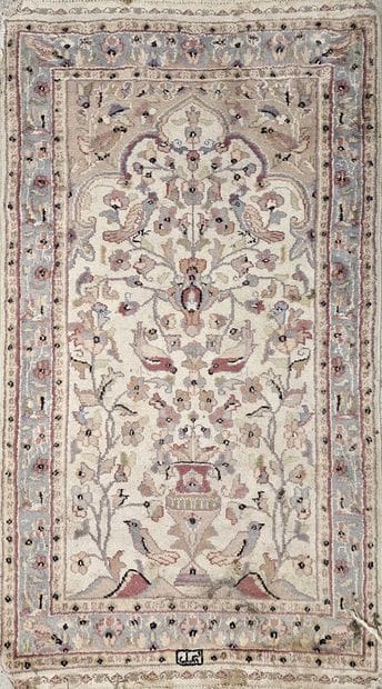 TAPIS DE PRIERE ornée d'une fontaine aux...